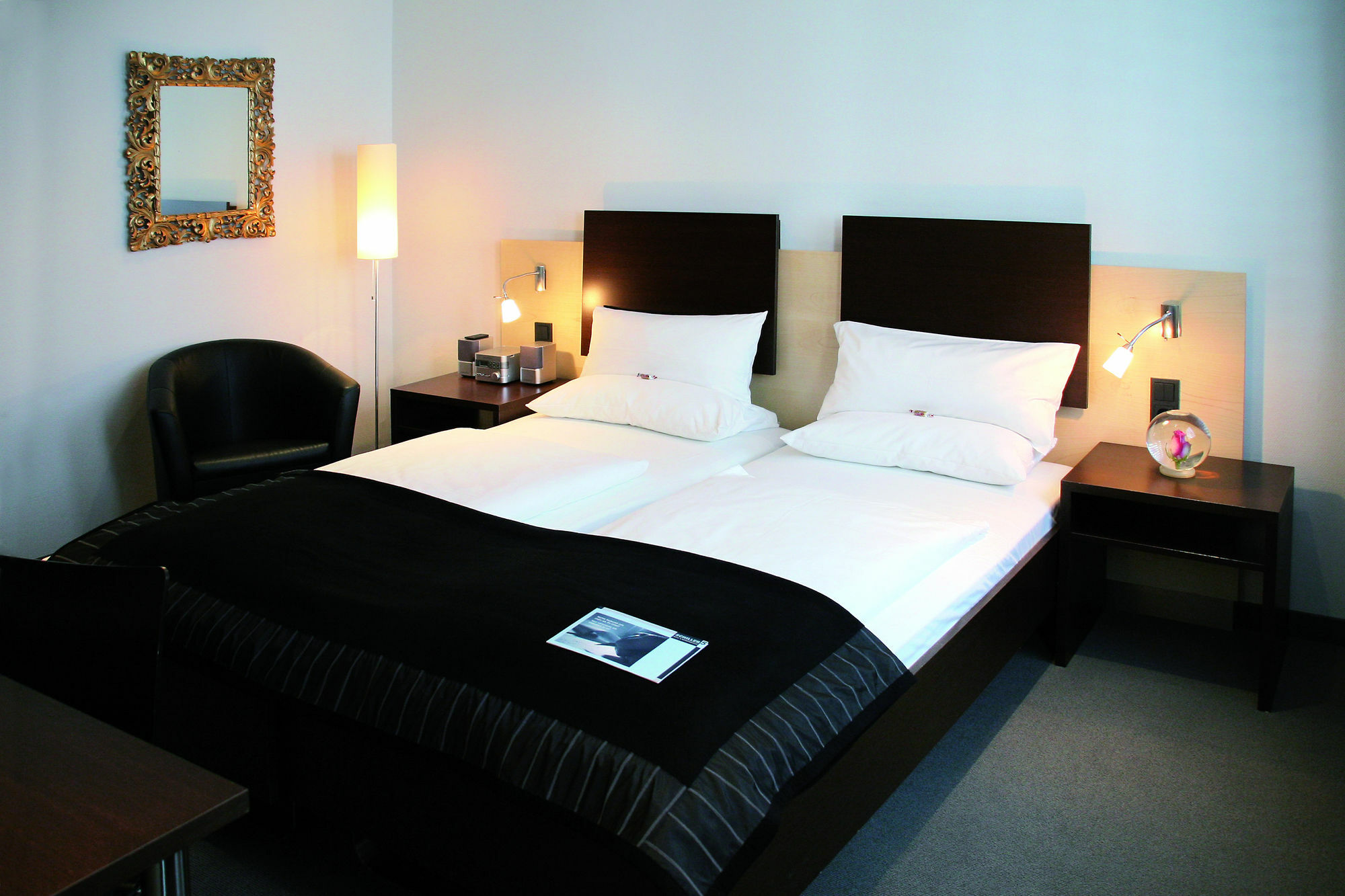 Schiller 5 Hotel Мюнхен Экстерьер фото